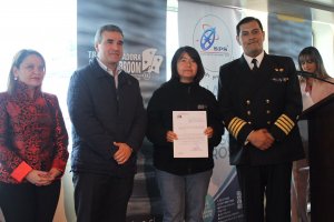 Autoridades de la Tercera Zona Naval participaron en ceremonia de incorporación de mujeres aspirantes a tripulantes a la Marina Mercante en Magallanes