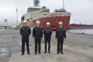 Jefe de División de Presupuesto y Finanzas de la Subsecretaria de las FFAA revistó Base Naval Talcahuano y Grupo de Tarea Arauco