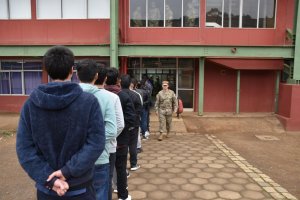 281 jóvenes que realizarán su servicio militar en la Armada se presentaron en Talcahuano