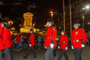 Cuerpo de Bomberos de Valparaíso rindió homenaje a las Glorias Navales