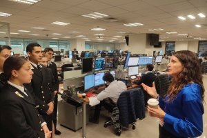 Cadetes Abastecimiento visitaron diversas entidades en el marco de sus actividades profesionales Cadetes Abastecimiento visitaron diversas entidades en el marco de sus actividades profesionales