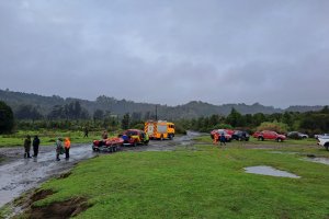 Autoridad Marítima de Castro apoya tareas de rebusca de dos personas desaparecidas en el río Carihueico