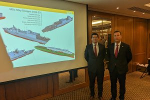 Oficial de la Armada de Chile obtiene reconocimiento académico de University College de Londres Oficial de la Armada de Chile obtiene reconocimiento académico de University College de Londres