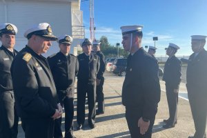 Comandante en Jefe de la Armada revistó reparticiones marítimas de la Segunda Zona Naval