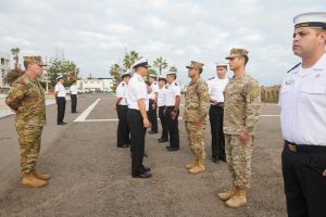 Entregan reconocimiento a servidores navales que finalizaron diplomado de humanidades en la Cuarta Zona Naval