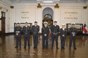 Comandante de Operaciones Navales se reúne con personal desplegado en Chipre Comandante de Operaciones Navales se reúne con personal desplegado en Chipre
