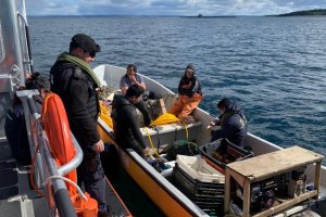 Autoridad Marítima de Quemchi y Castro incautan recursos hidrobiológicos en forma simultánea