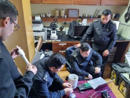 Servicio Meteorológico de la Armada capacitó a personal del Centro Meteorológico Marítimo de Punta Arenas Servicio Meteorológico de la Armada capacitó a personal del Centro Meteorológico Marítimo de Punta Arenas