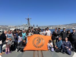 Escuela de Rugby de Rapa Nui visita fragata FF-18 “Almirante Riveros”