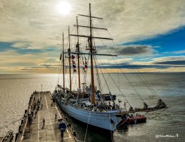Buque Escuela “Esmeralda” recaló a Punta Arenas Buque Escuela “Esmeralda” recaló a Punta Arenas