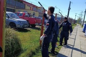Dotaciones navales realizan acciones cívicas en recintos educacionales de la Región de Los Lagos Dotaciones navales realizan acciones cívicas en recintos educacionales de la Región de Los Lagos