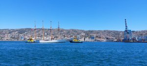 Buque Escuela (BE) “Esmeralda” recala en Valparaíso y finaliza su Viaje de Instrucción Buque Escuela (BE) “Esmeralda” recala en Valparaíso y finaliza su Viaje de Instrucción