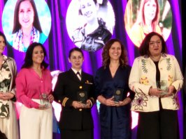 Teniente Primero es elegida dentro de las 100 Mujeres Líderes 2023
