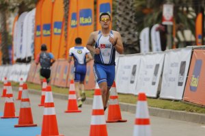 Cadetes del Seleccionado de Triatlón de la Escuela Naval participaron en la “Copa del Mundo de Triatlón”