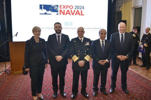Armada de Chile y FISA lanzan Exponaval 2024
