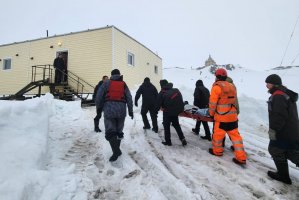Gobernación Marítima de la Antártica Chilena efectuó apoyo en evacuación médica en Territorio Chileno Antártico Gobernación Marítima de la Antártica Chilena efectuó apoyo en evacuación médica en Territorio Chileno Antártico