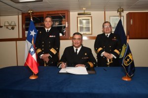 Asume nuevo Director de Recuperación de Unidades de la Armada Asume nuevo Director de Recuperación de Unidades de la Armada
