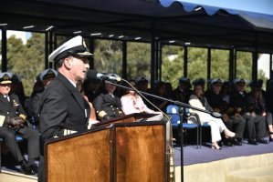 Armada despidió a siete Oficiales Generales que pasarán a retiro Armada despidió a siete Oficiales Generales que pasarán a retiro