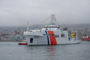 Buque científico de la Armada de Colombia recala a Valparaíso