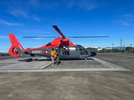 Armada rescata con vida a joven desde lago Chapo