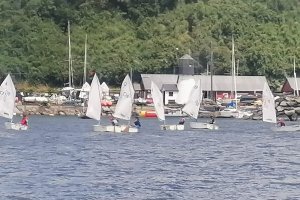 Largó la 15ª versión de la Regata lacustre “Armada de Chile-Frutillar” Largó la 15ª versión de la Regata lacustre “Armada de Chile-Frutillar”