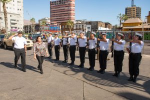 Ministra de Defensa Nacional efectuó visita inspectiva a la Gobernación Marítima de Iquique Ministra de Defensa Nacional efectuó visita inspectiva a la Gobernación Marítima de Iquique