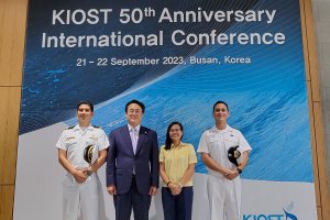 Chile participa por primera vez en maestría en el Instituto Coreano de Ciencia y Tecnología Oceánica (KIOST) Chile participa por primera vez en maestría en el Instituto Coreano de Ciencia y Tecnología Oceánica (KIOST)