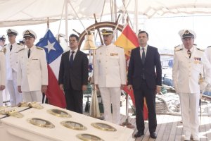 Buque Escuela “Esmeralda” conmemora sus 70 años en el Puerto de Cádiz Buque Escuela “Esmeralda” conmemora sus 70 años en el Puerto de Cádiz