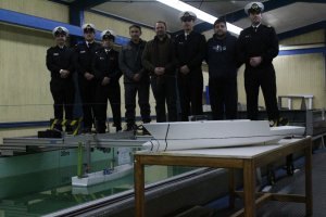 Oficiales de la Armada cursan Magíster en Ingeniería Naval y Oceánica en la Universidad Austral Oficiales de la Armada cursan Magíster en Ingeniería Naval y Oceánica en la Universidad Austral