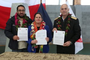Conciencia Marítima: Armada de Chile y Ministerio de Educación firman convenio de cooperación Conciencia Marítima: Armada de Chile y Ministerio de Educación firman convenio de cooperación