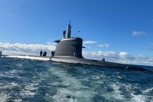 Submarino "General Carrera" arriba a Punta Arenas Submarino "General Carrera" arriba a Punta Arenas