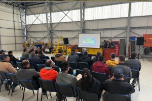 Grupo Aeronaval Talcahuano realizó seminario de operaciones aéreas para pilotos civiles de la región del Biobío Grupo Aeronaval Talcahuano realizó seminario de operaciones aéreas para pilotos civiles de la región del Biobío