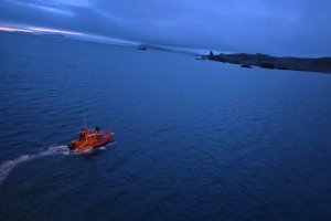 Lancha “Albatros" realiza por primera vez trabajos hidrográficos en el Territorio Chileno Antártico Lancha “Albatros" realiza por primera vez trabajos hidrográficos en el Territorio Chileno Antártico