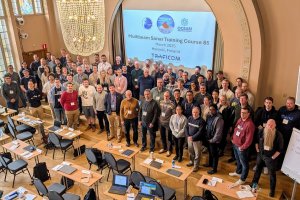 Delegación del SHOA participó en curso internacional sobre tecnología multihaz en Finlandia