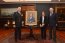 De izquierda a derecha: Comandante en Jefe de la Armada, Almirante Juan Andrés De La Maza; María Loreto Serrano y Carlos Bombal.