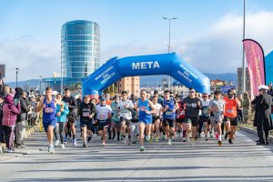 Tercera Zona Naval dio el vamos al Mes del Mar 2025 con tradicional corrida familiar