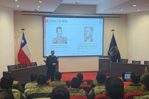 Academia de Guerra Naval recibió a delegación mexicana con exposición sobre historia y proyecciones