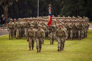 La Infantería de Marina conmemora sus 207 años y devela monumento del Sargento Juan de Dios Aldea