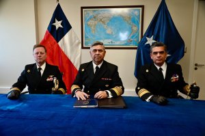 Asume nuevo Comandante de Operaciones Navales