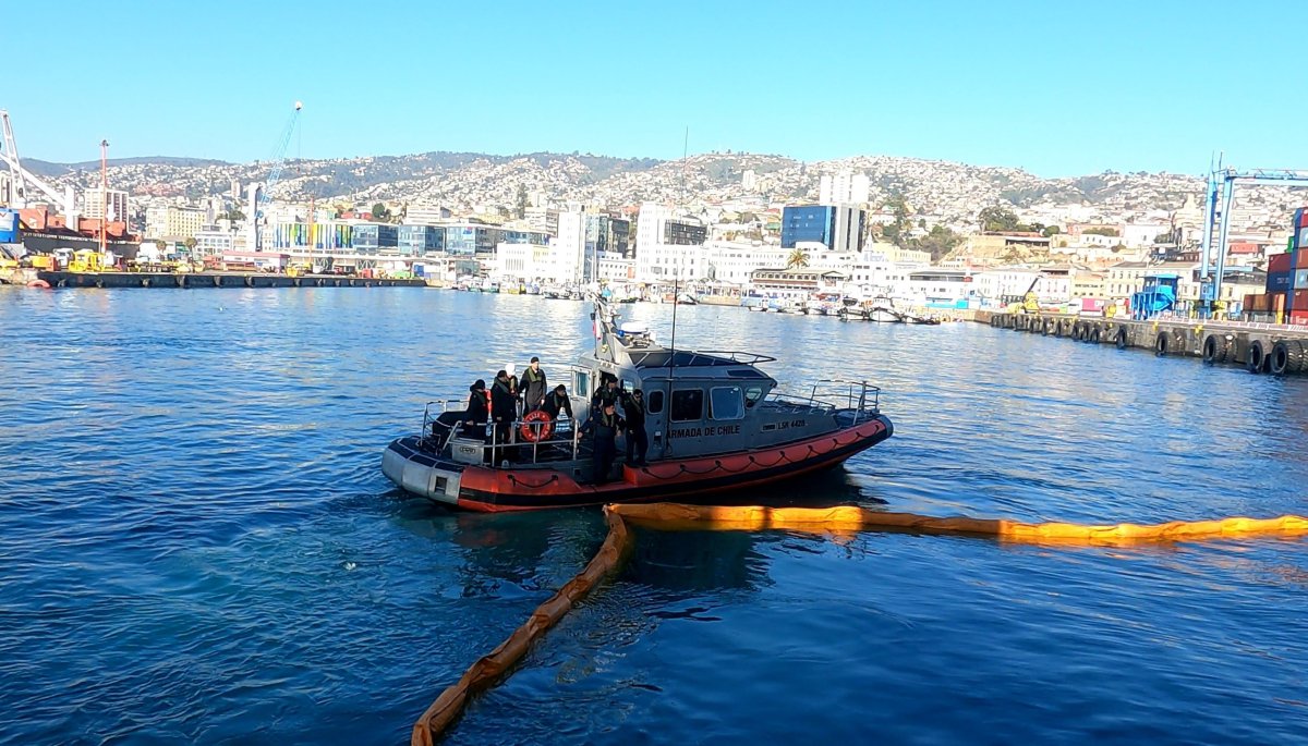 Autoridad Marítima ejecutó ejercicio de respuesta ante contaminación en Terminal Pacífico Sur – armada.cl