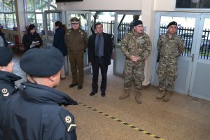 Efectivos de las Fuerzas Armadas asumen seguridad de los locales de votación en la Región del Biobío