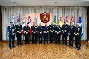 Director General de la Autoridad Marítima de Chile participó en celebración por el 215° aniversario de la Prefectura Naval Argentina