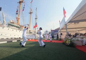 Buque Escuela “Esmeralda” recala en Indonesia: luego de 30 años, su estadía estará marcada de hitos