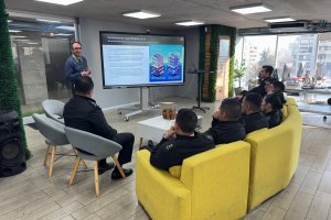 Especialistas realizan curso de Instrumentista Meteorológico en la Escuela Técnica Aeronáutica