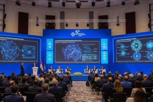 Oficial de la Armada de Chile presenta Investigación en Conferencia Internacional en Egipto