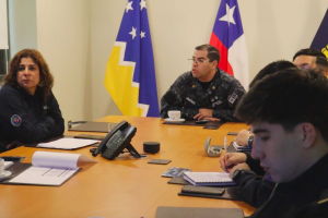 Especialistas realizan instrucción sobre fiscalización pesquera y medio ambiente acuático en la Gobernación Marítima de Punta Arenas