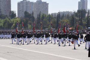 Armada de Chile se presenta en la Gran Parada Militar 2025