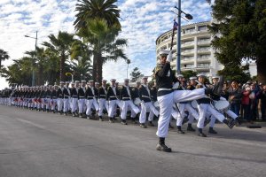 Desfile Naval en Viña del Mar resalta el compromiso de la Armada con la comunidad y la patria