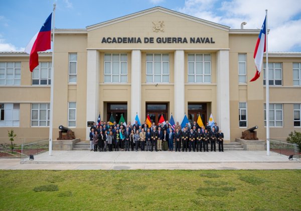 En la Academia de Guerra Naval se realizó encuentro de Directores de Revistas de Marina, Científicas y Especializadas