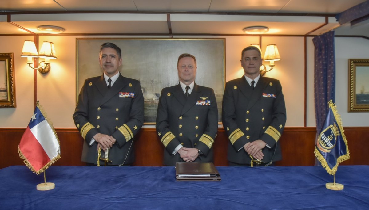 Asume nuevo Comandante en Jefe de la Escuadra Nacional | Armada de Chile